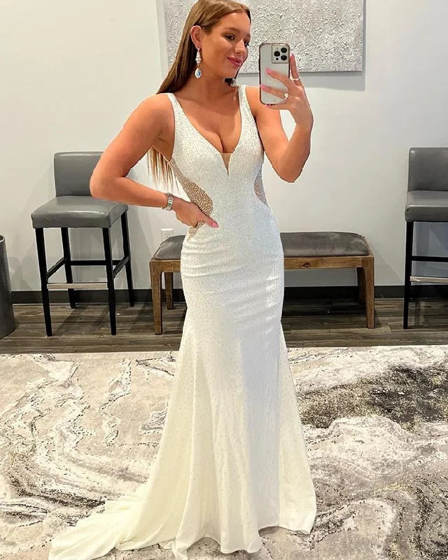 thigh-high slit prom dressesBeading White V-neck Mermaid Prom Dress  gh2484