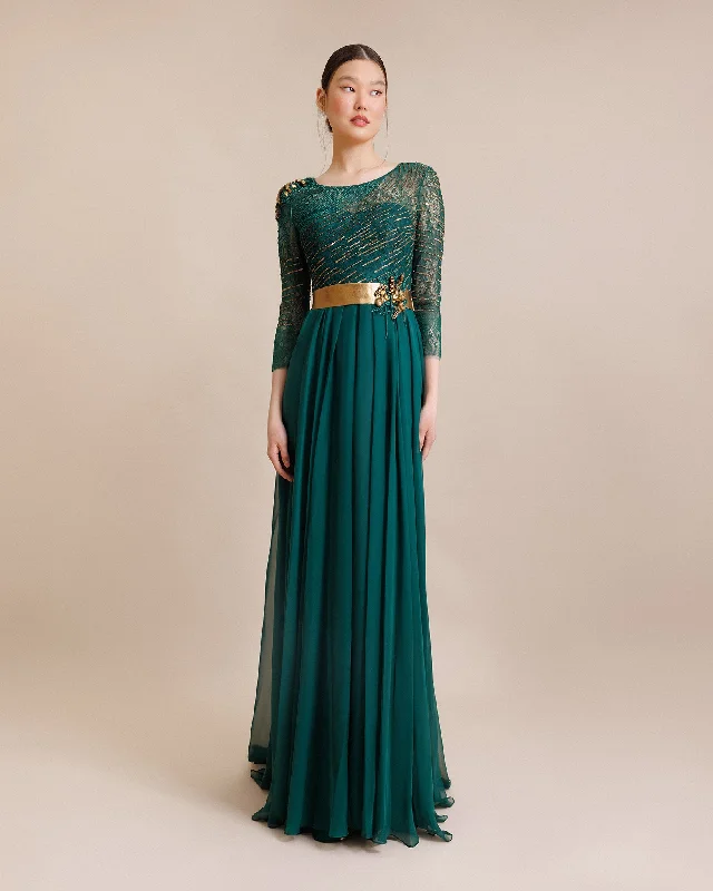 maxi dresses for petite womenLong Dress With An Embellished Belt