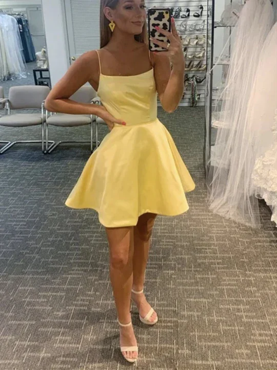 breathable party dressesSpaghetti Straps Short Yellow Graduation Homecoming Dresses  gh803