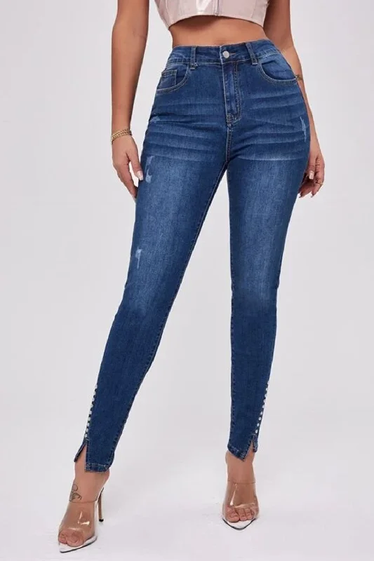 women's denim jeans for a bohemian lookButtoned Long Jeans