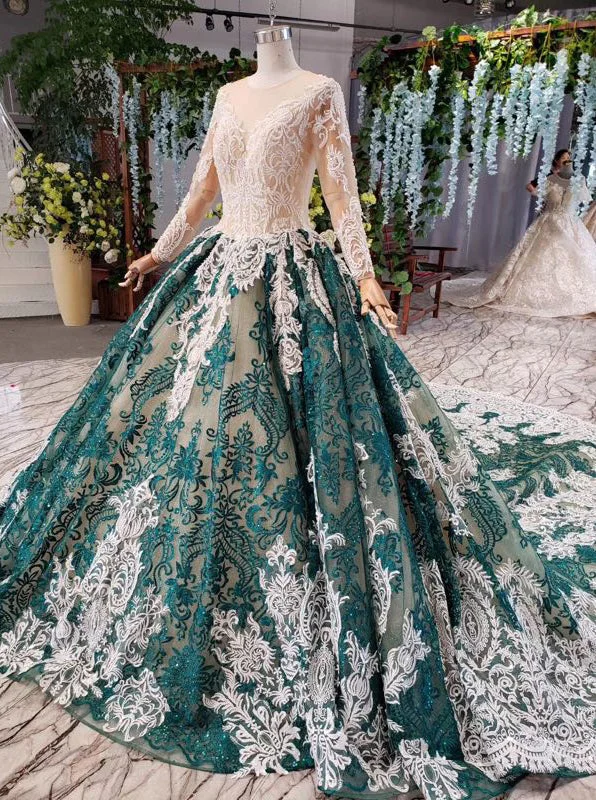 wedding dress try-onLong Sleeve Appliques Beading Quinceanera Dresses Ball Gown Vintage Wedding Dress PO029