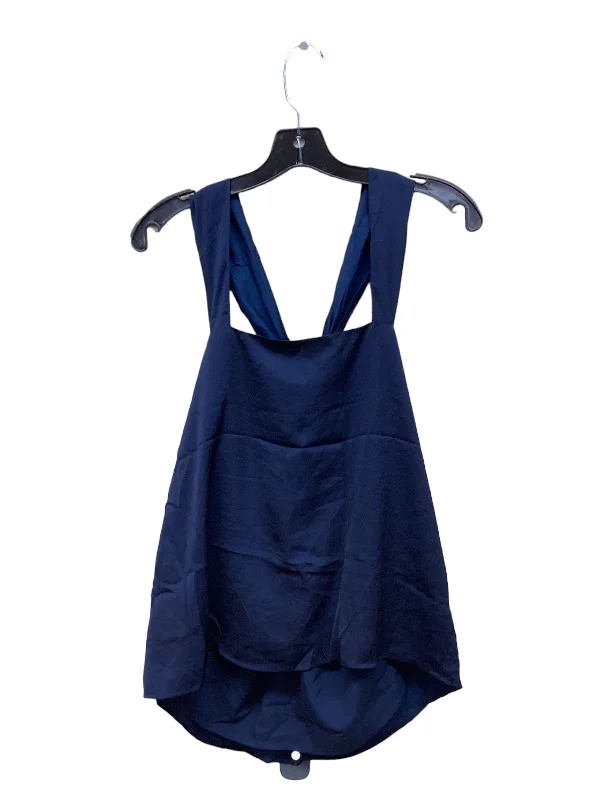 women's tops for those who want to stay on top of the latest fashion trends and wear pieces that are both stylish and on-trendTop Sleeveless By Banana Republic  Size: L