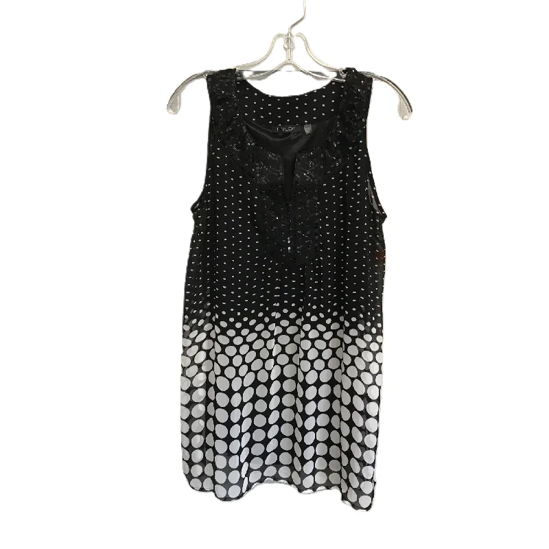 women's tops for those who want to elevate their everyday wear with chic and elegant piecesTop Sleeveless By Cme  Size: M