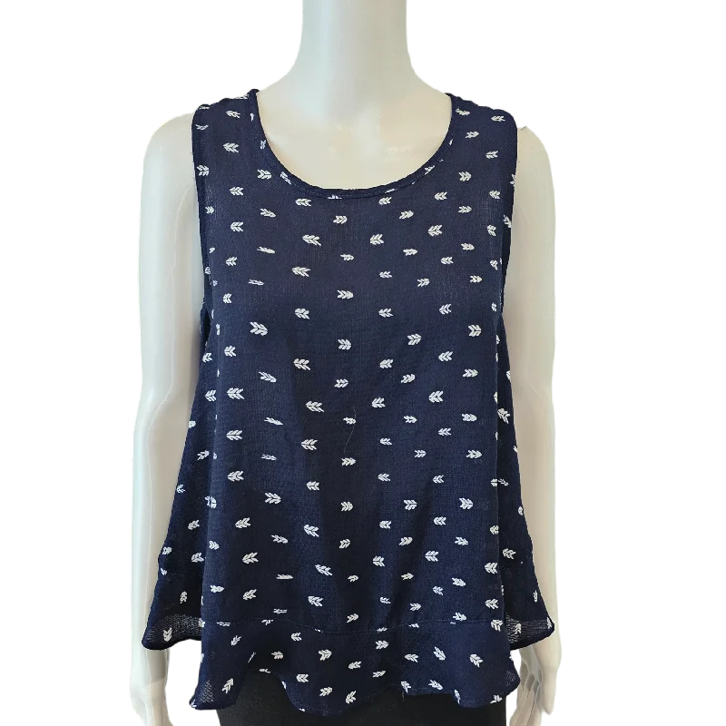 women's tops for layeringTop Sleeveless By Harlowe & Graham  Size: S