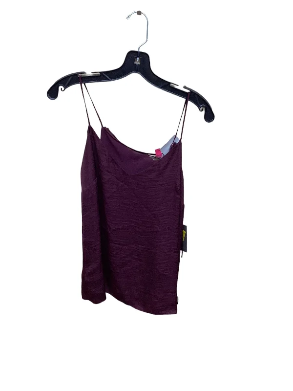 women's tops for those who want to add a pop of color to their outfitsTop Sleeveless By Vince Camuto  Size: S